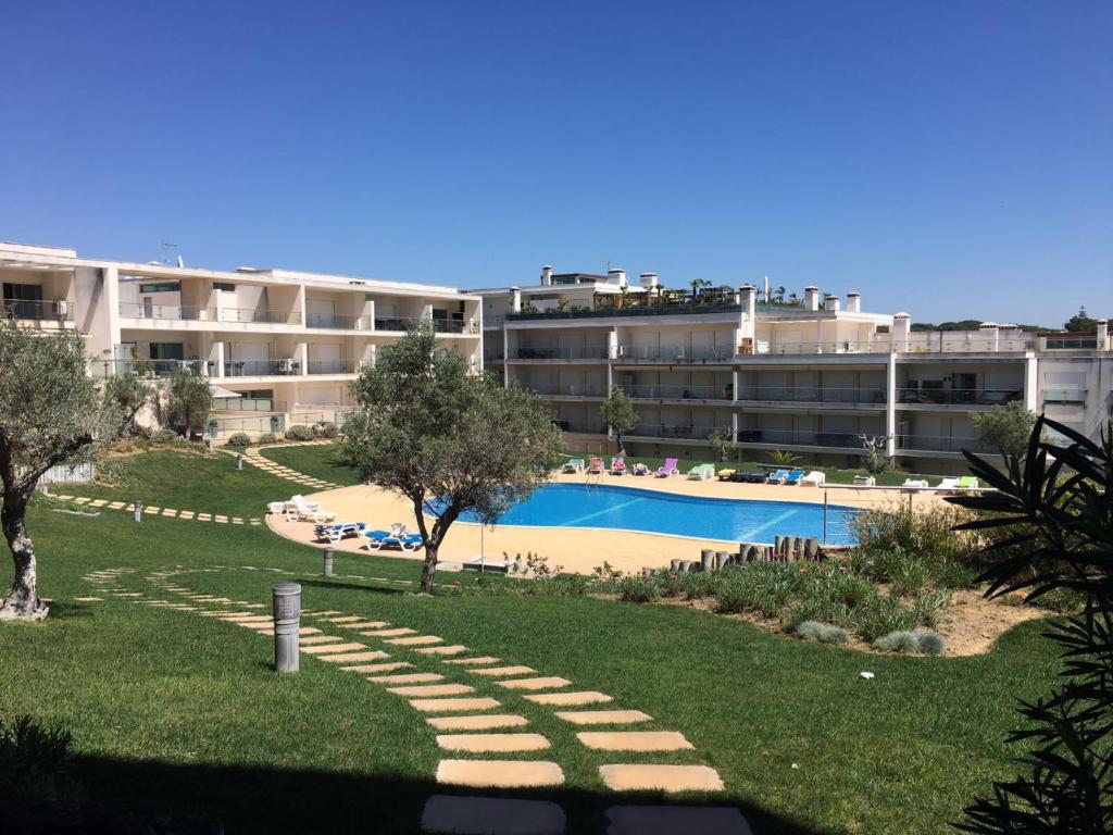 URBANIZAÇÃO BALAIA VILLAGE  , LOTE 44 , APARTAMENTO 273