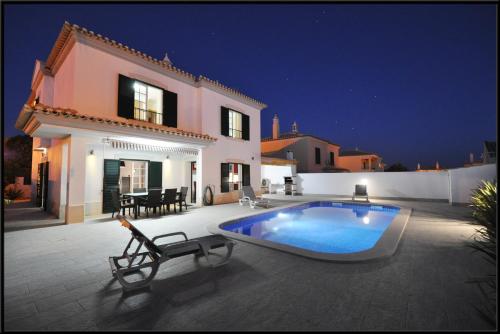 VILLA BEATRIZ