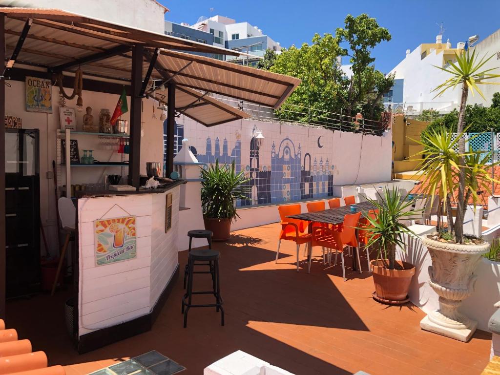 ORANGE TERRECE HOSTEL
