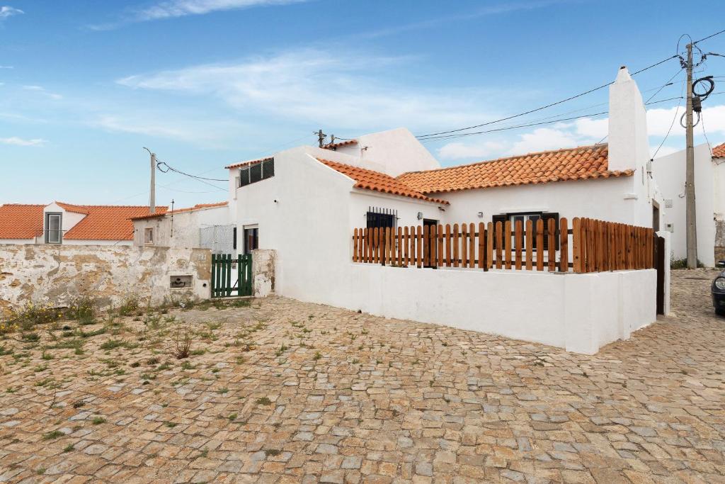 Imagem de A JANELA PARA AS AZENHAS DO MAR