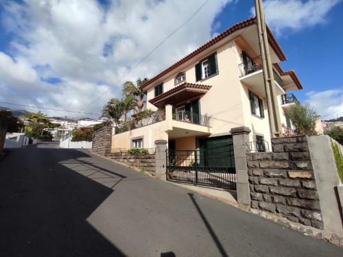 VILA TELO