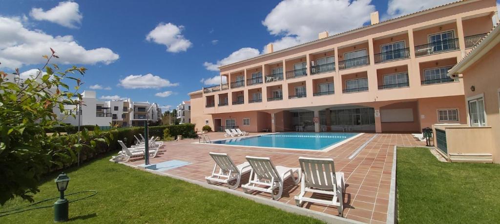 APARTAMENTO FAIA