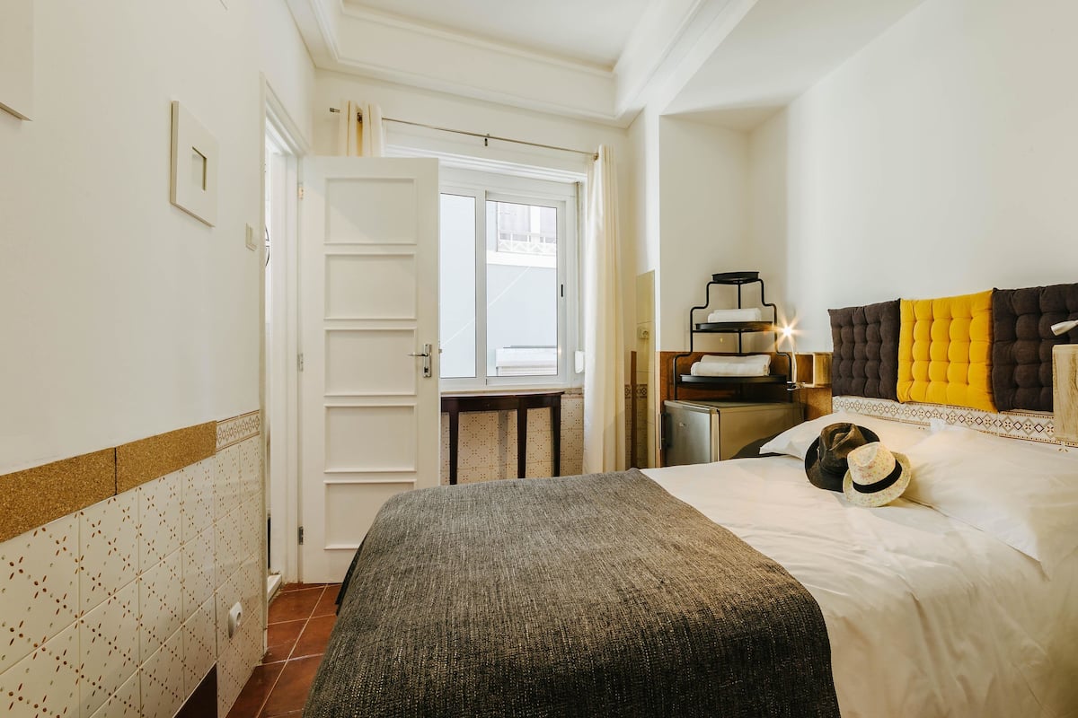 SANTOS HOSTEL