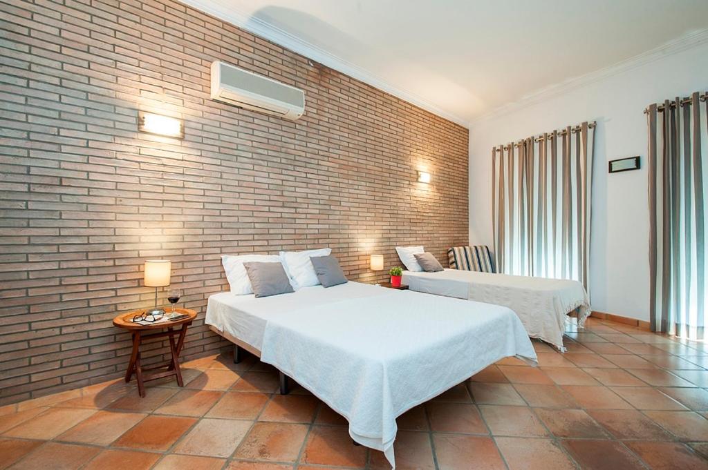 CASAS DE TURISMO GUADIANA I