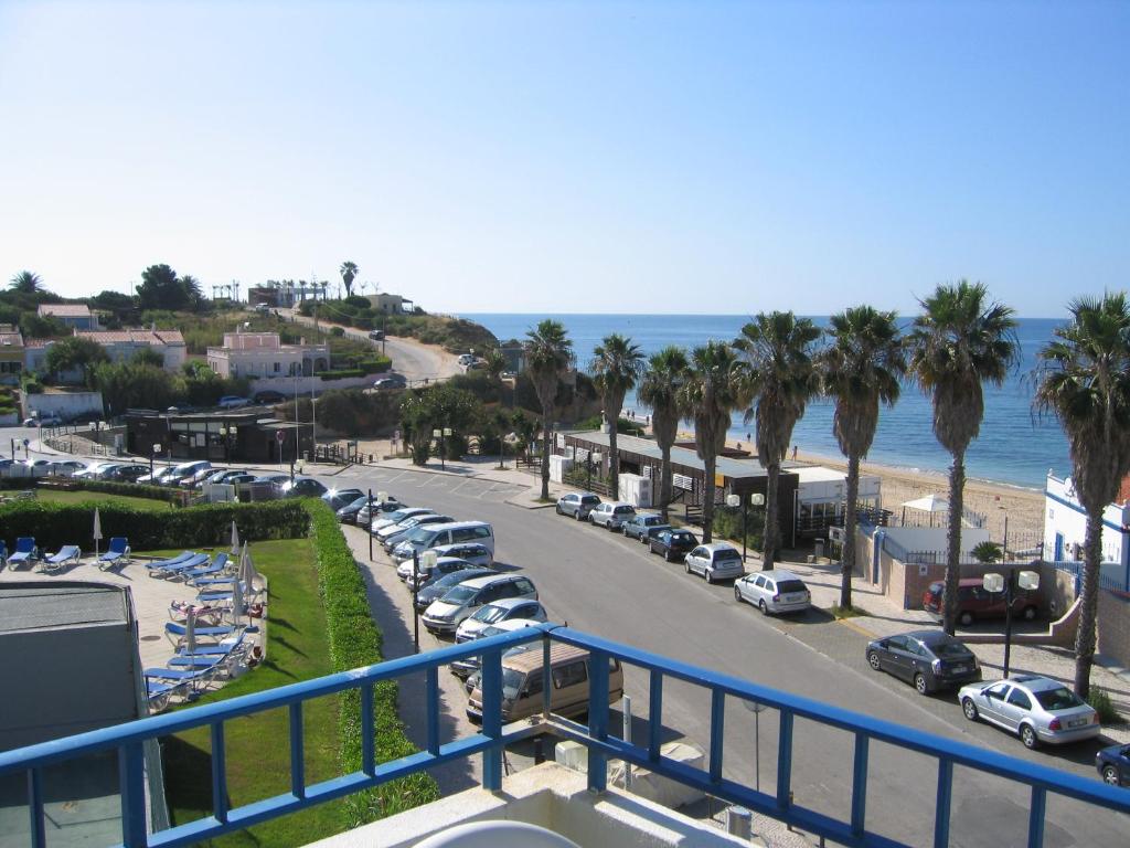 APARTAMENTOS VAU-AZUL