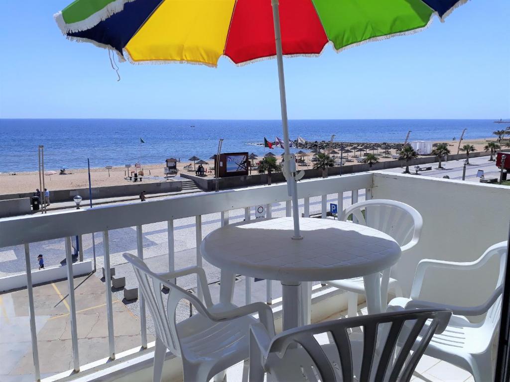 LEMON TREE BEACH APARTMENT