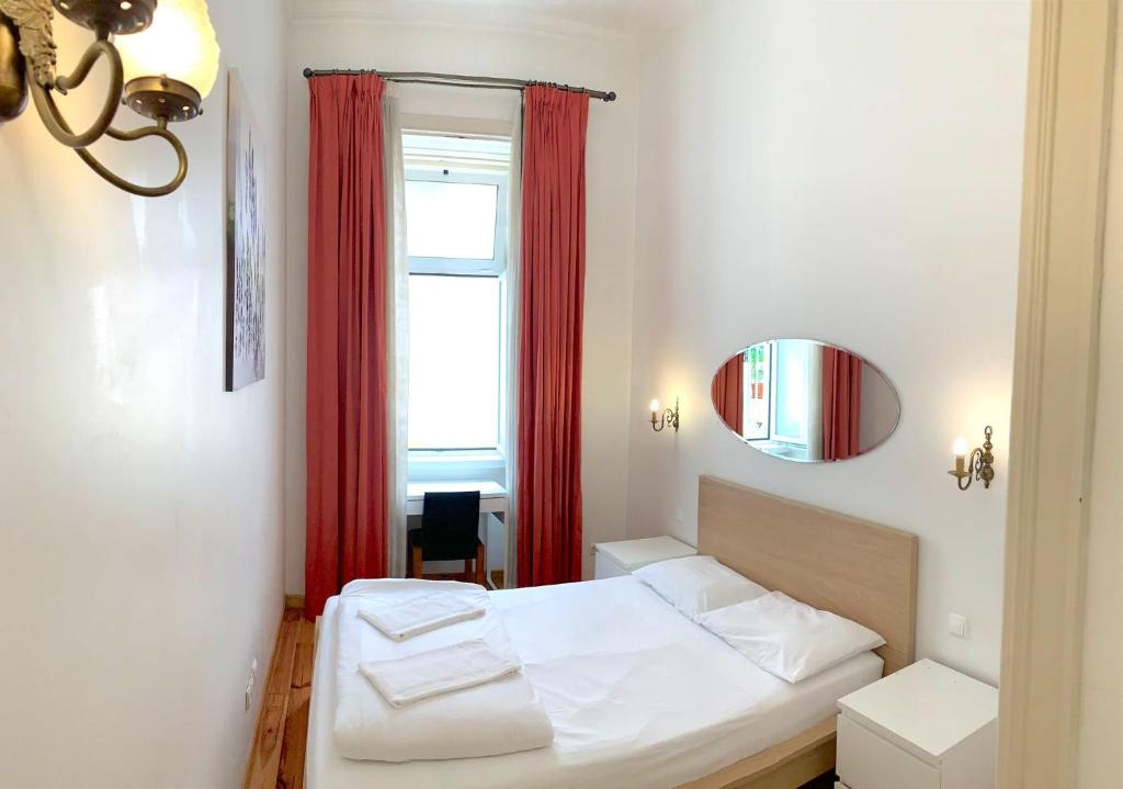 LISBON DESIGN , BED AND BREAKFAST