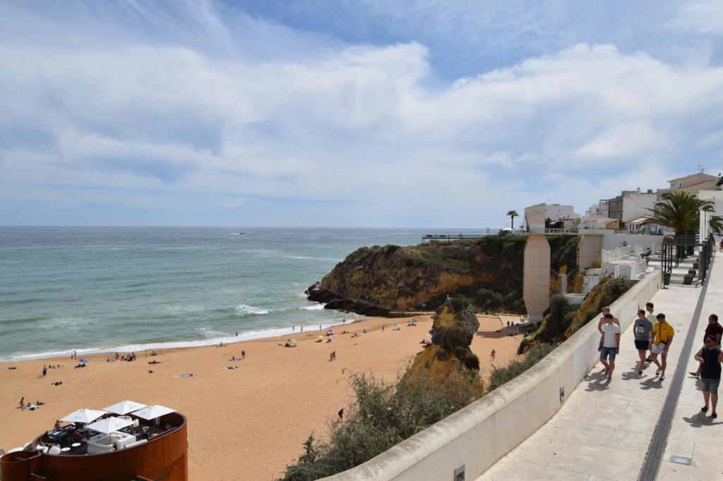 BAY VIEW Nº 411