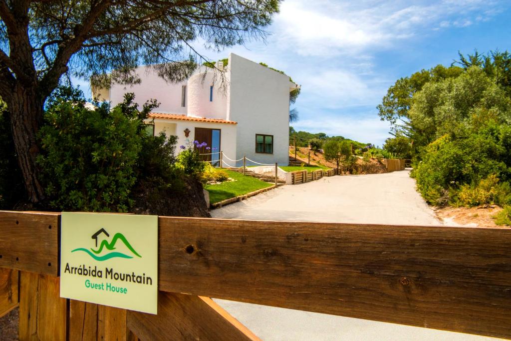 ARRÁBIDA MOUNTAIN GUEST HOUSE