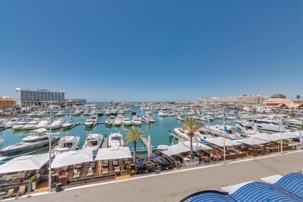 Imagem de EDIFÍCIO MARINA CLUB