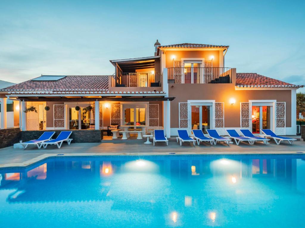 CASA KAMBU