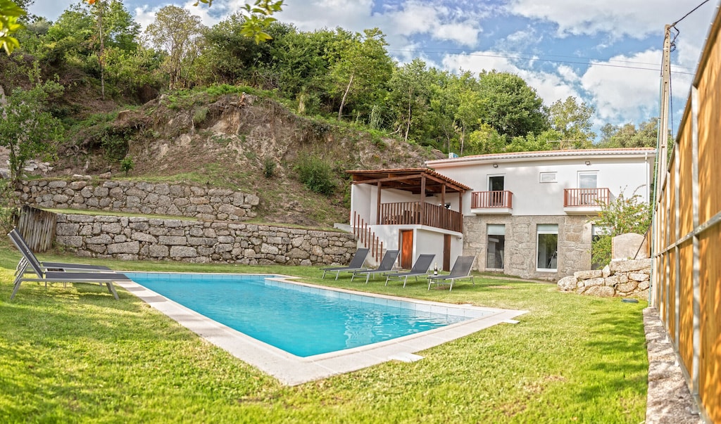 Imagem de PEACE & FAMILY PRIVATE VILLA GERÊS