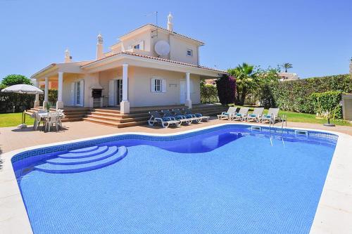 VILA TULIPA