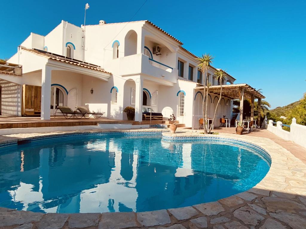 Imagem de CASA DO CERRO DO LOBO