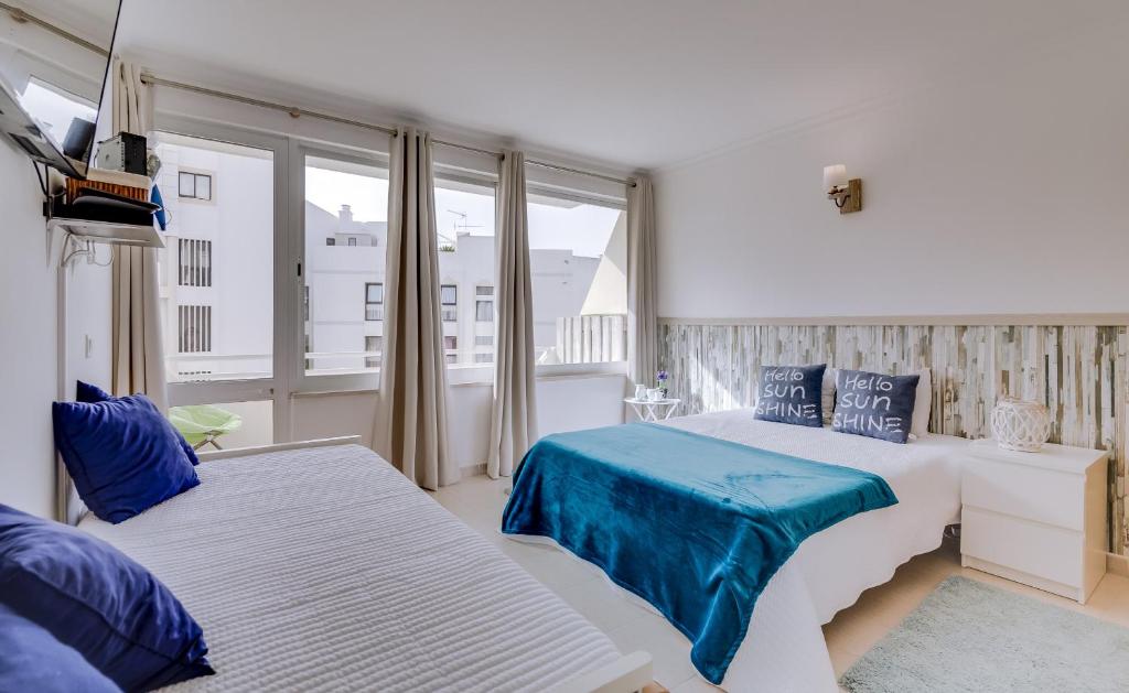MOURA SUITES