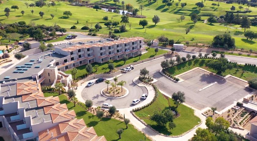 Imagem de APARTAMENTO 141A GRAMACHO