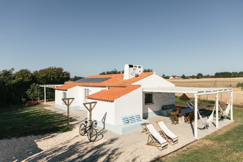 CASA DEUS BACO