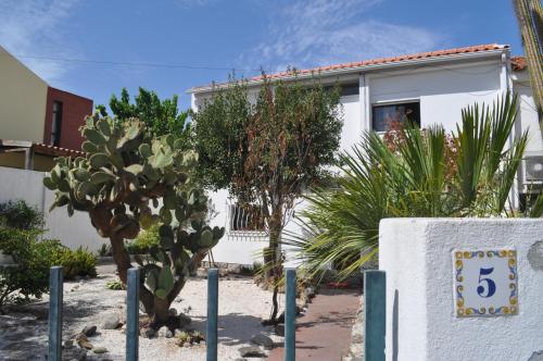 F!LISBON GUEST HOUSE