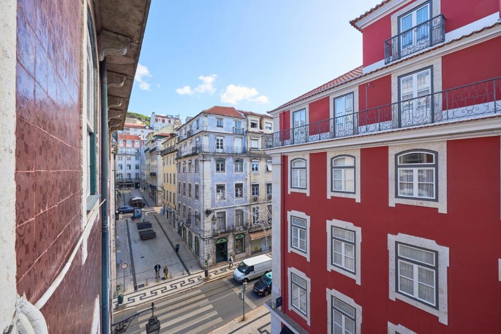 LISBON DOWNTOWN DESIGNER´S APARTMENT