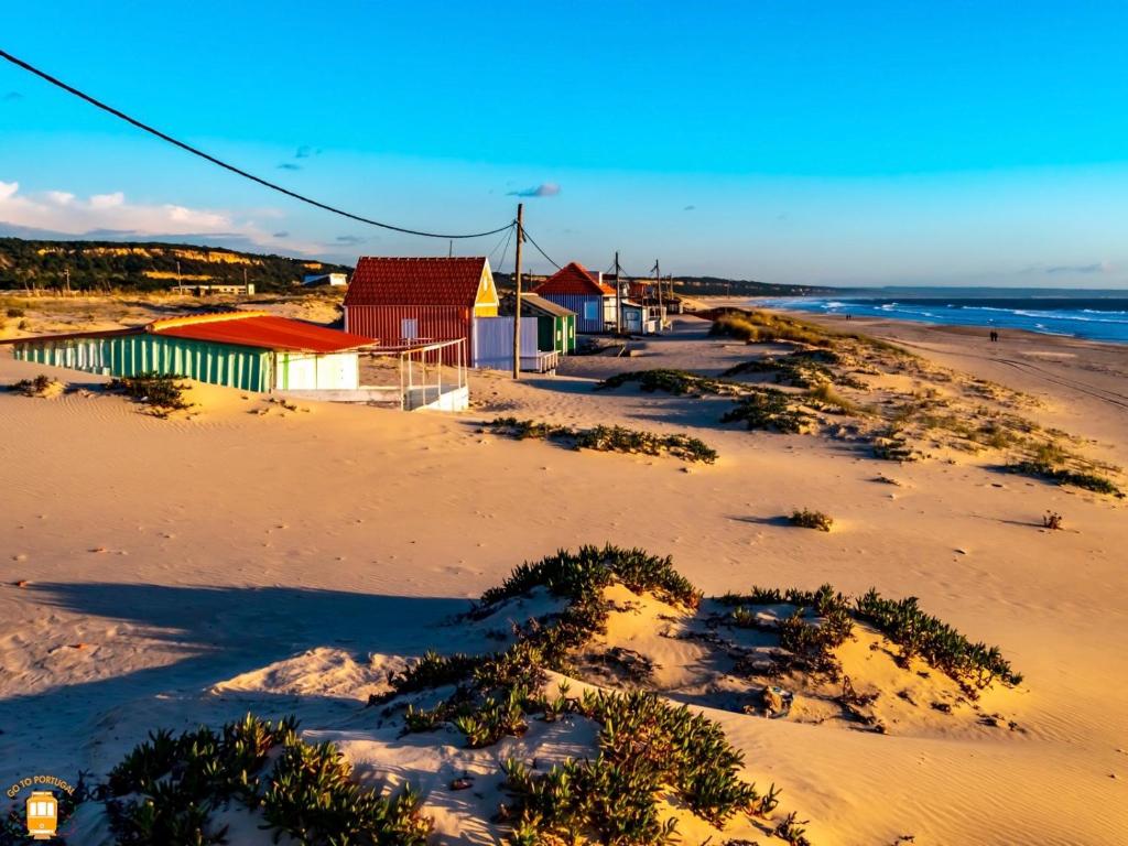 Imagem de PRAIA E SOL NA COSTA DA CAPARICA