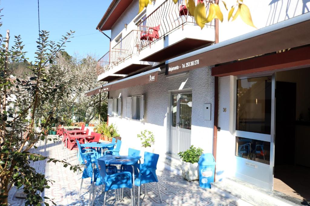 PENSÃO E RESTAURANTE CORREIA