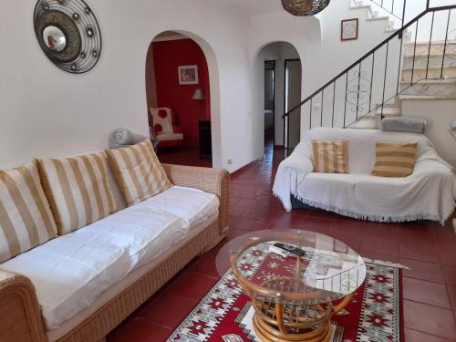 Imagem de A Casa da Buganvília