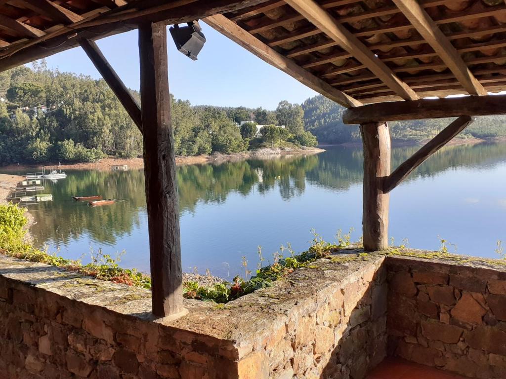 Imagem de Casa do Tôjo e Rosmaninho