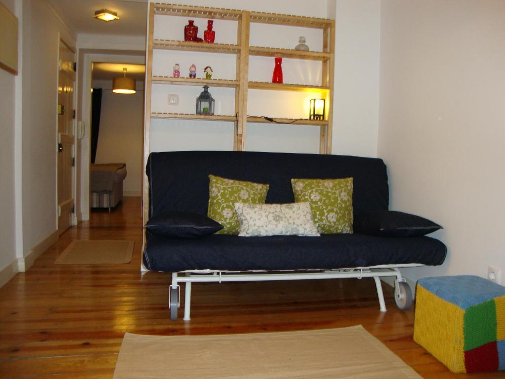 ALFAMA DOLL HOUSE