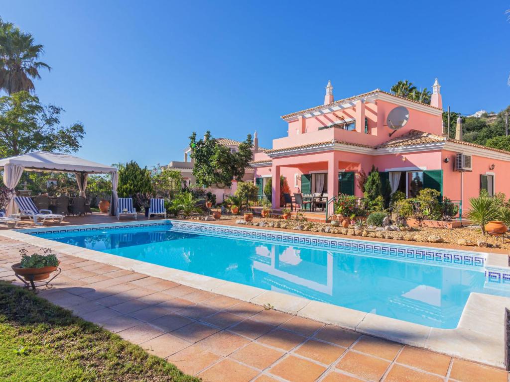VILLA ROSA