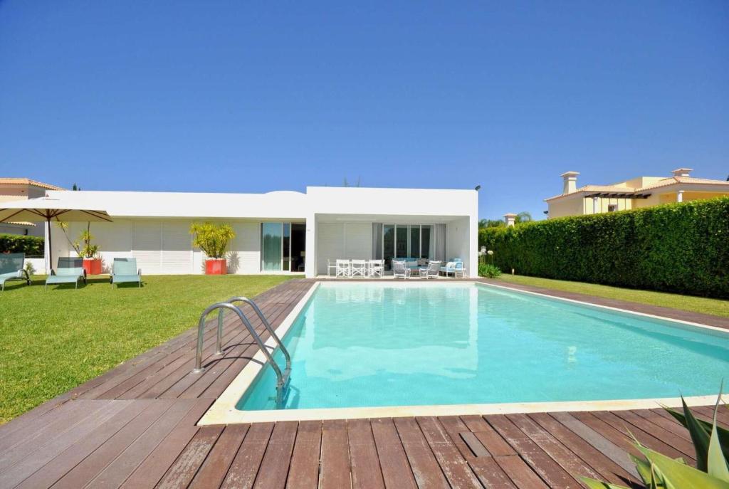CASA MÁRIO