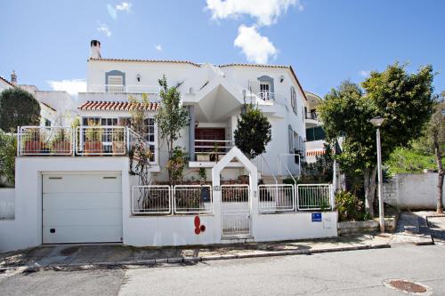 Imagem de VILLA MONACO