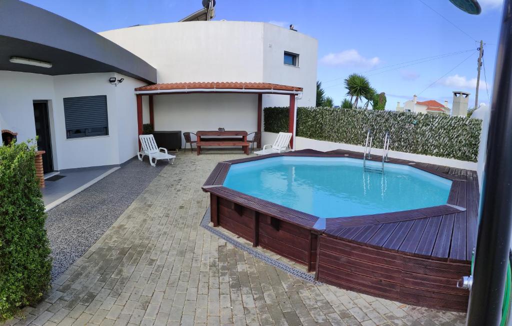 Imagem de PETER LOVE HOUSE