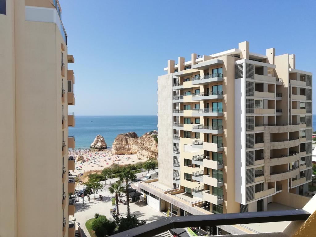 EDIFICIO ACROPOLE - APARTAMENTO 8ºA