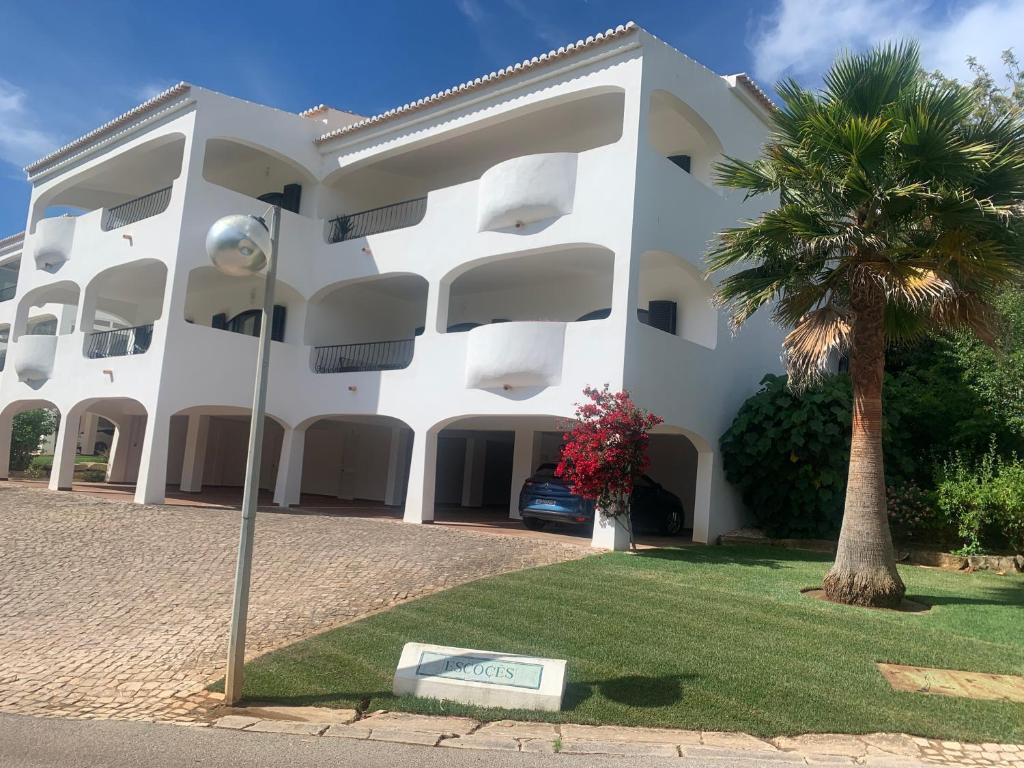 Imagem de APARTAMENTO 35 F