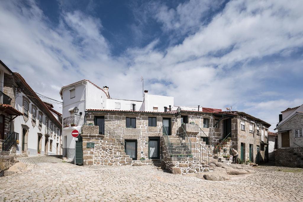 Imagem de Casas com Estória