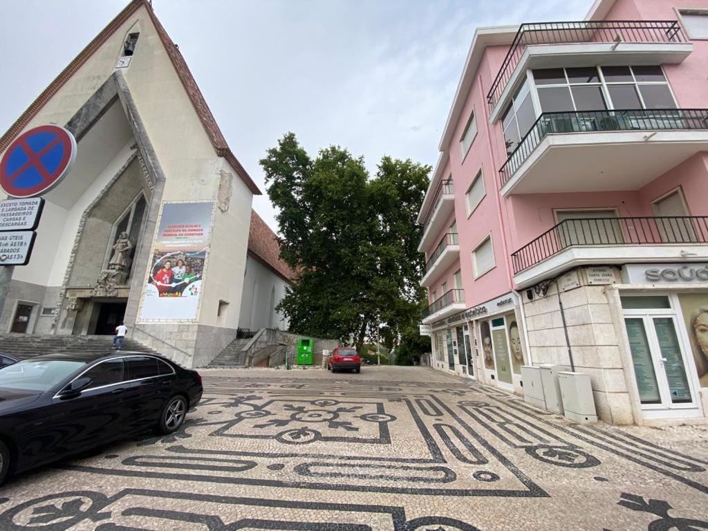 Imagem de Lisbon & Black's
