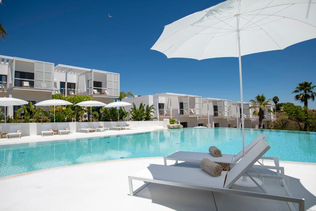 Imagem de Sunset Village-M