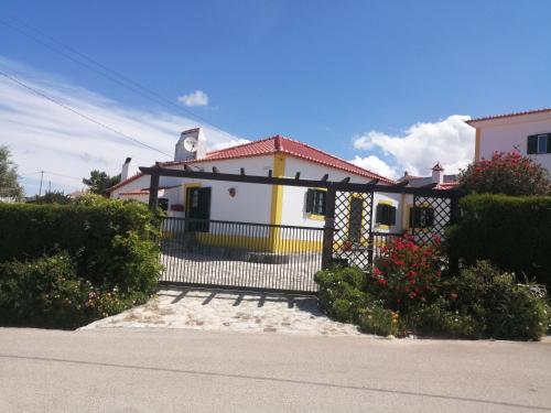 Imagem de LAGOA VILLAGE APARTMENT IN ERICEIRA