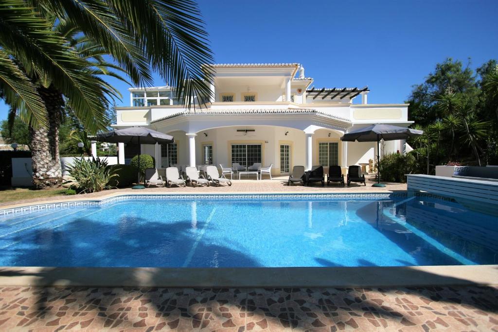 VILLA 39