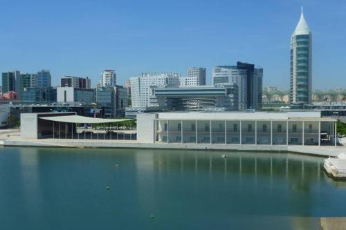 Imagem de PANORAMIC LIVING LXVI