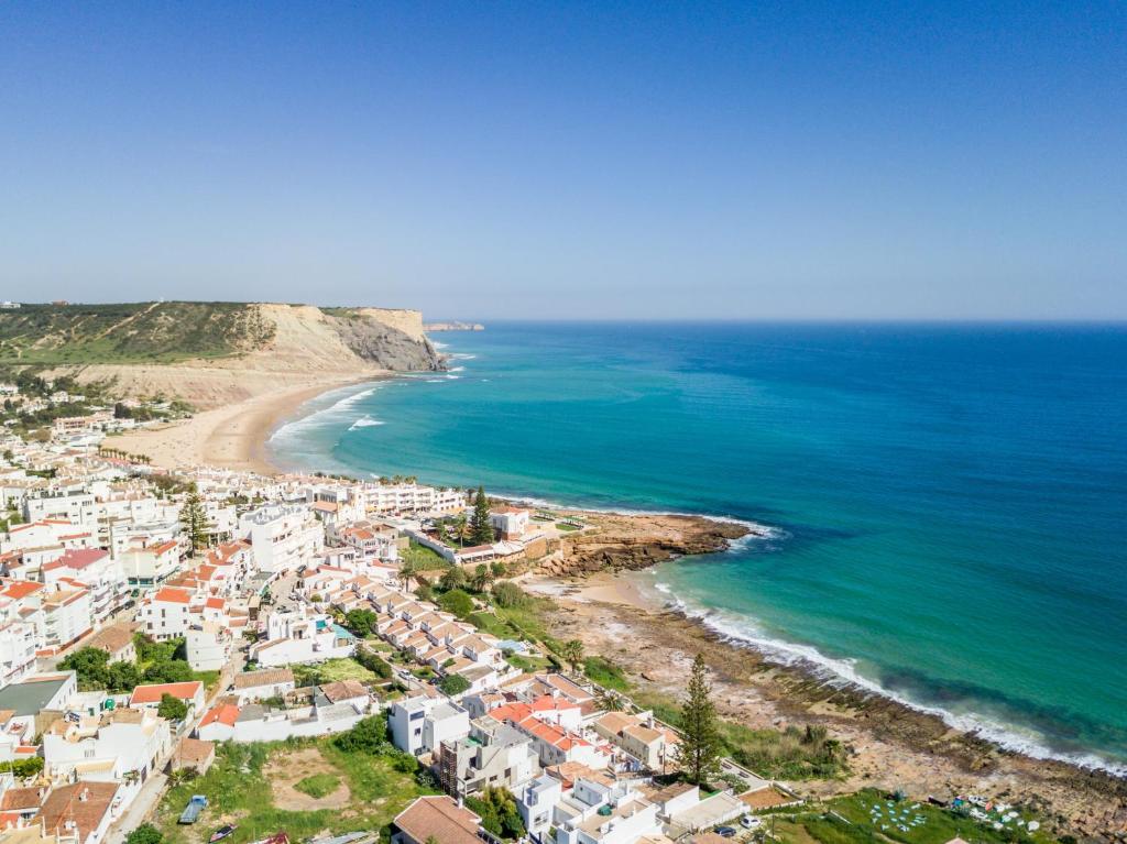 Imagem de Montinhos de Burgau, R/C Esq