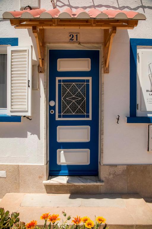 Imagem de Blue Door Lagos