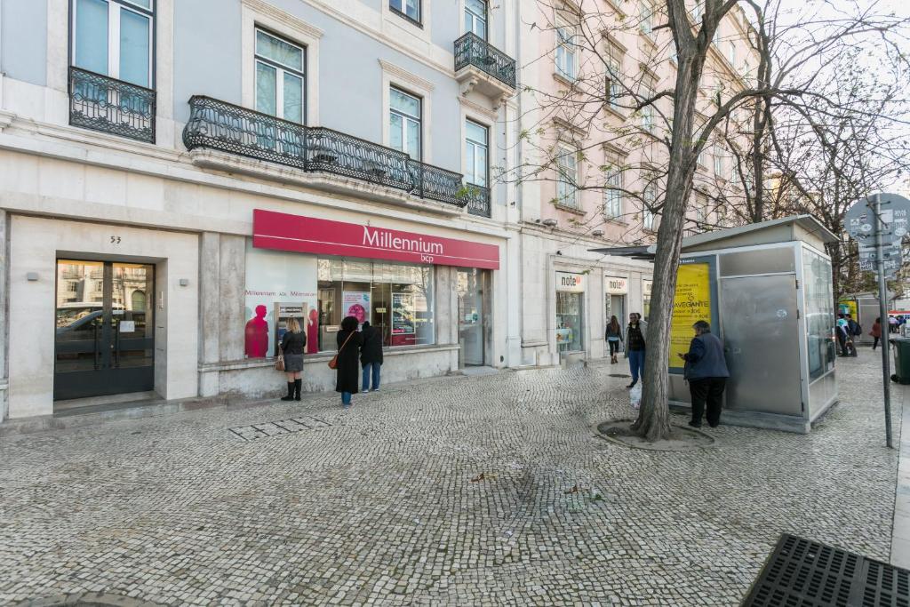 PRAÇA DOS RESTAURADORES 53, 3A