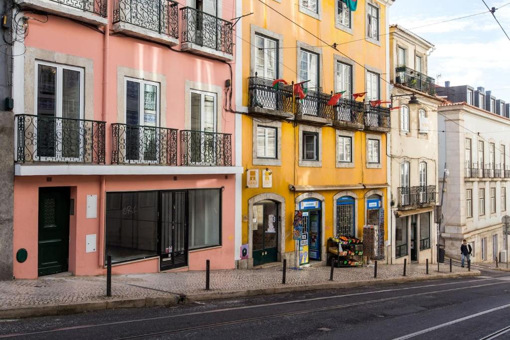 Imagem de Modern Apartment in Chiado (The Heart of Lisbon) - 1