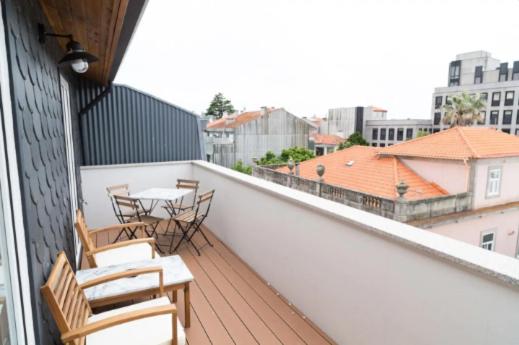 LOFT D. JOAO IV