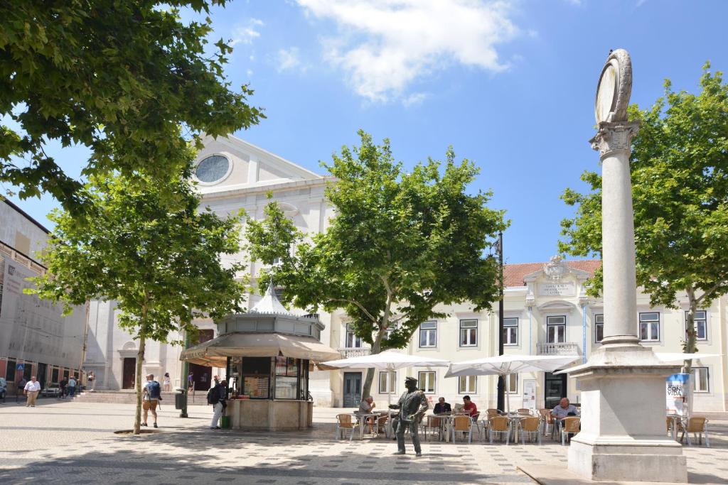 Imagem de Carmo Oversees The Castle