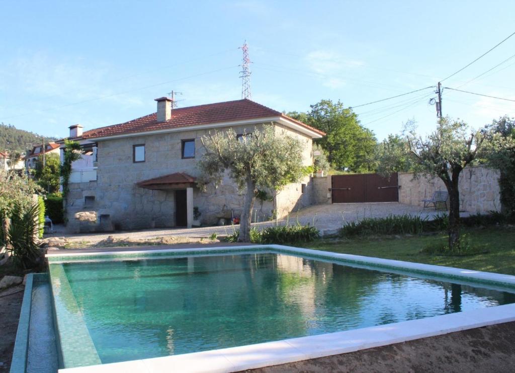 BERNARDES HOUSE