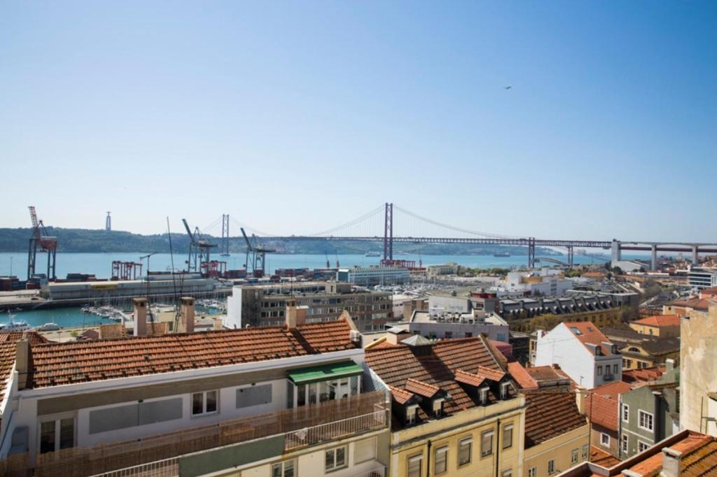 OLÁ LISBON - LAPA II