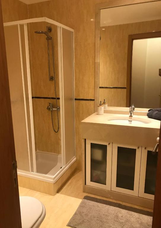 Imagem de Cosy Room With Bathroom in Graça