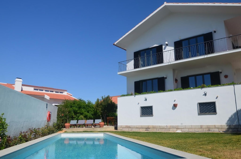 Imagem de Stunning Views Villa By S. Pedro Estoril Beach